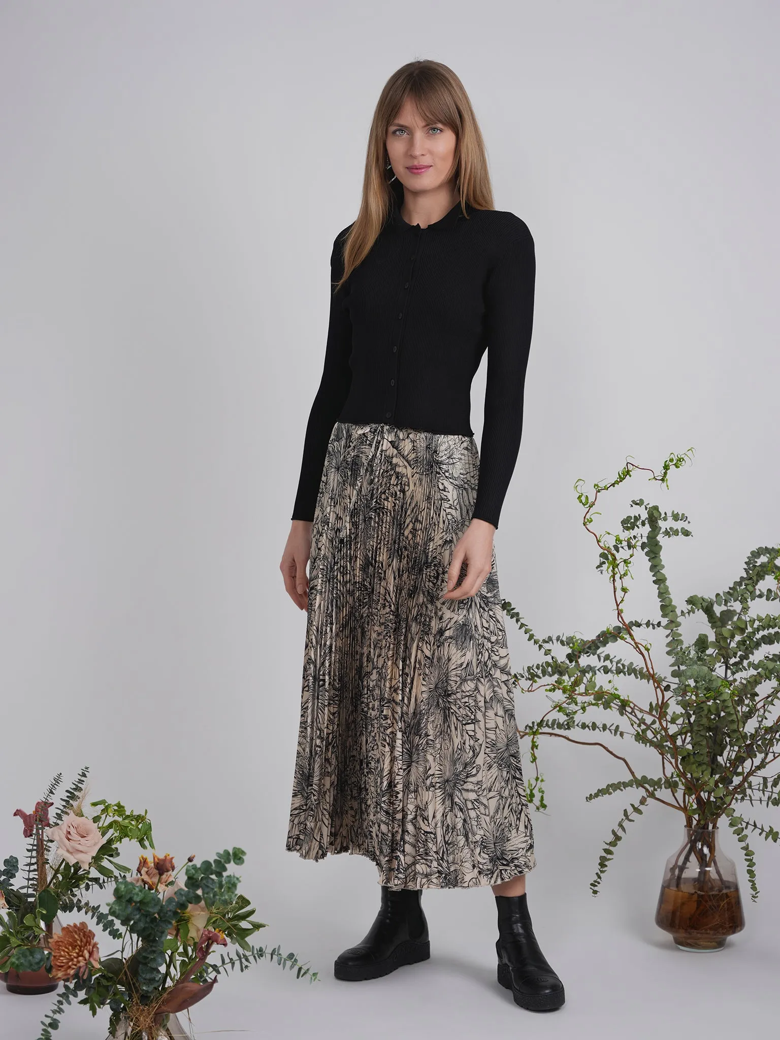 Accordian Pleated Printed Chiffon Midi Skirt