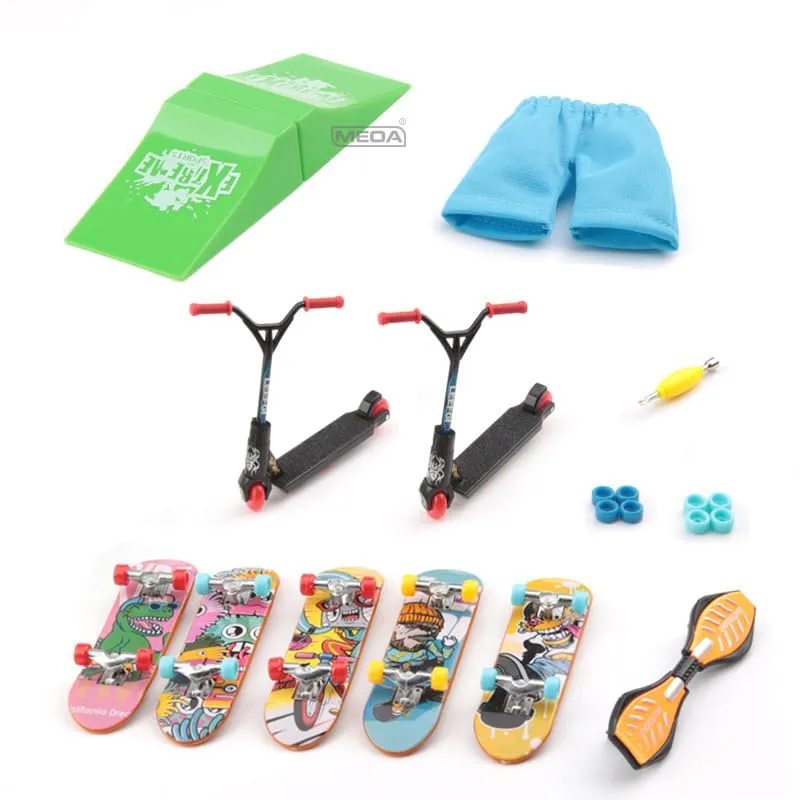 GARVEE Kids Finger Skateboard Set Creative Fingertip Toys Finger Scooter Ramp Accessories Set with Causal Pants Indoor Home Toys