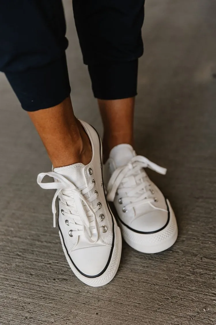 Lizzy Sneakers - White