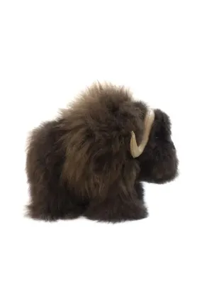 Muskox Doll W/Alpaca Medium