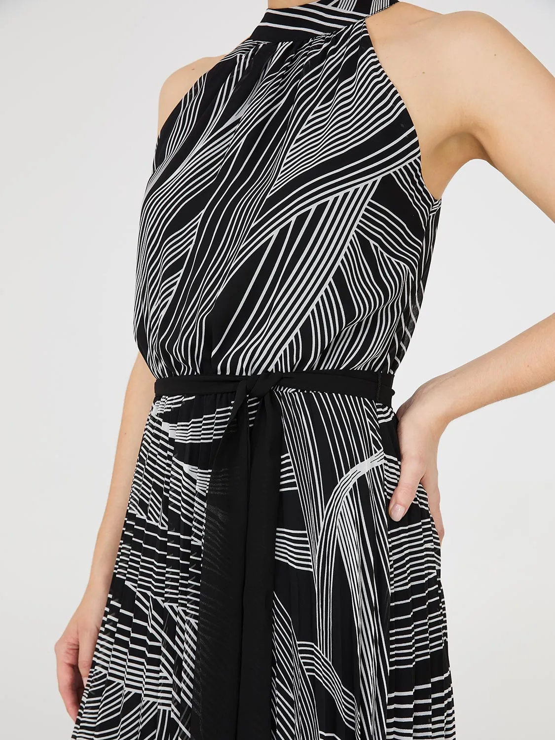 Swirl Print Halter Neck Chiffon Midi Dress